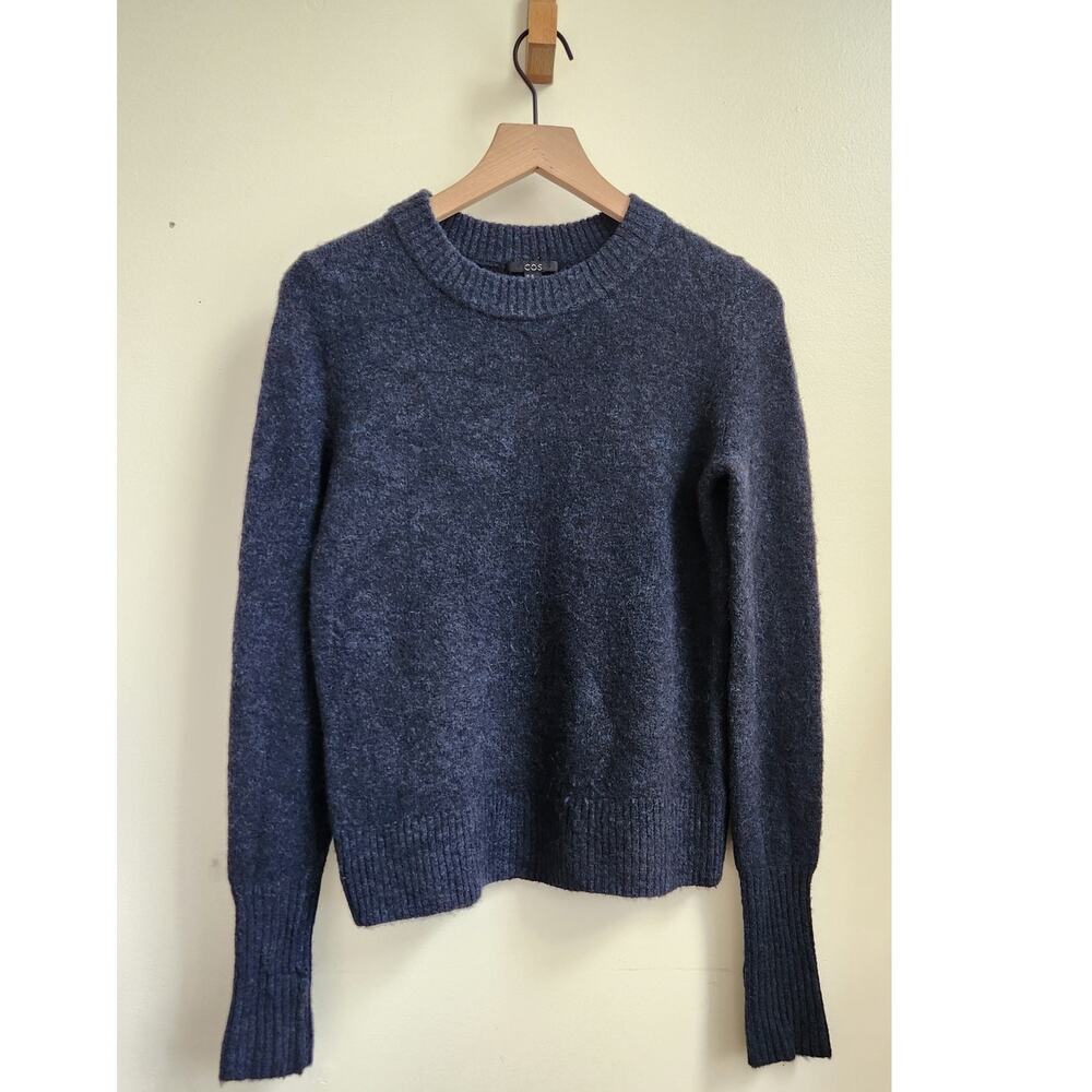 COS Alpaca Wool Blend Crewneck Pullover Sweater Womens XS Navy Blue Knit Fuzzy